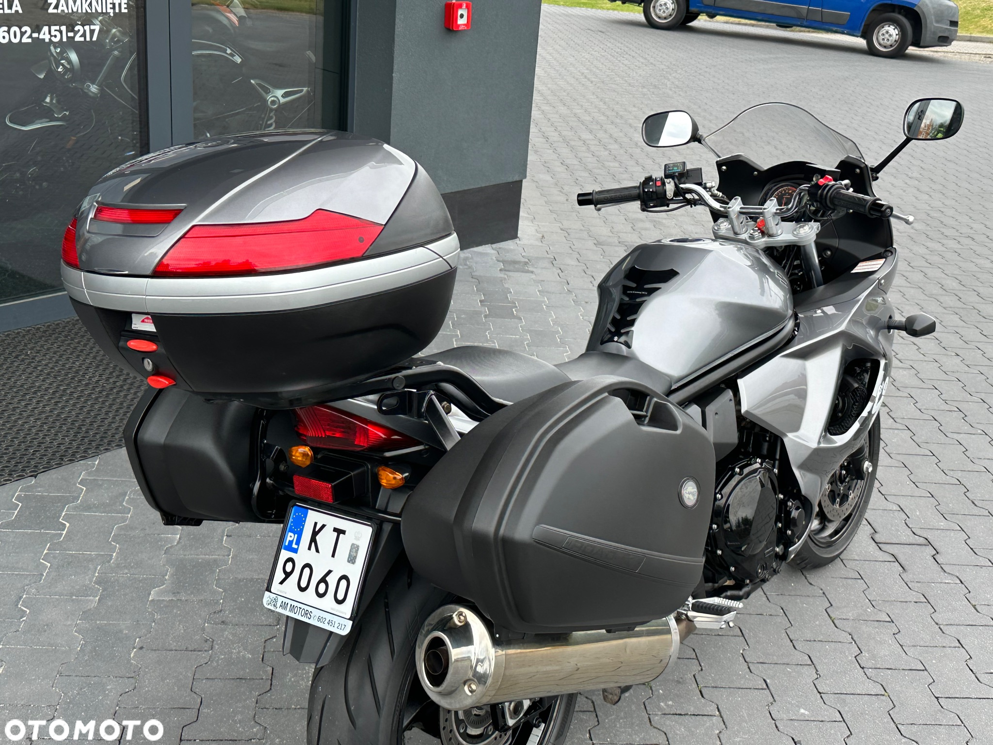 Suzuki GSX - 5