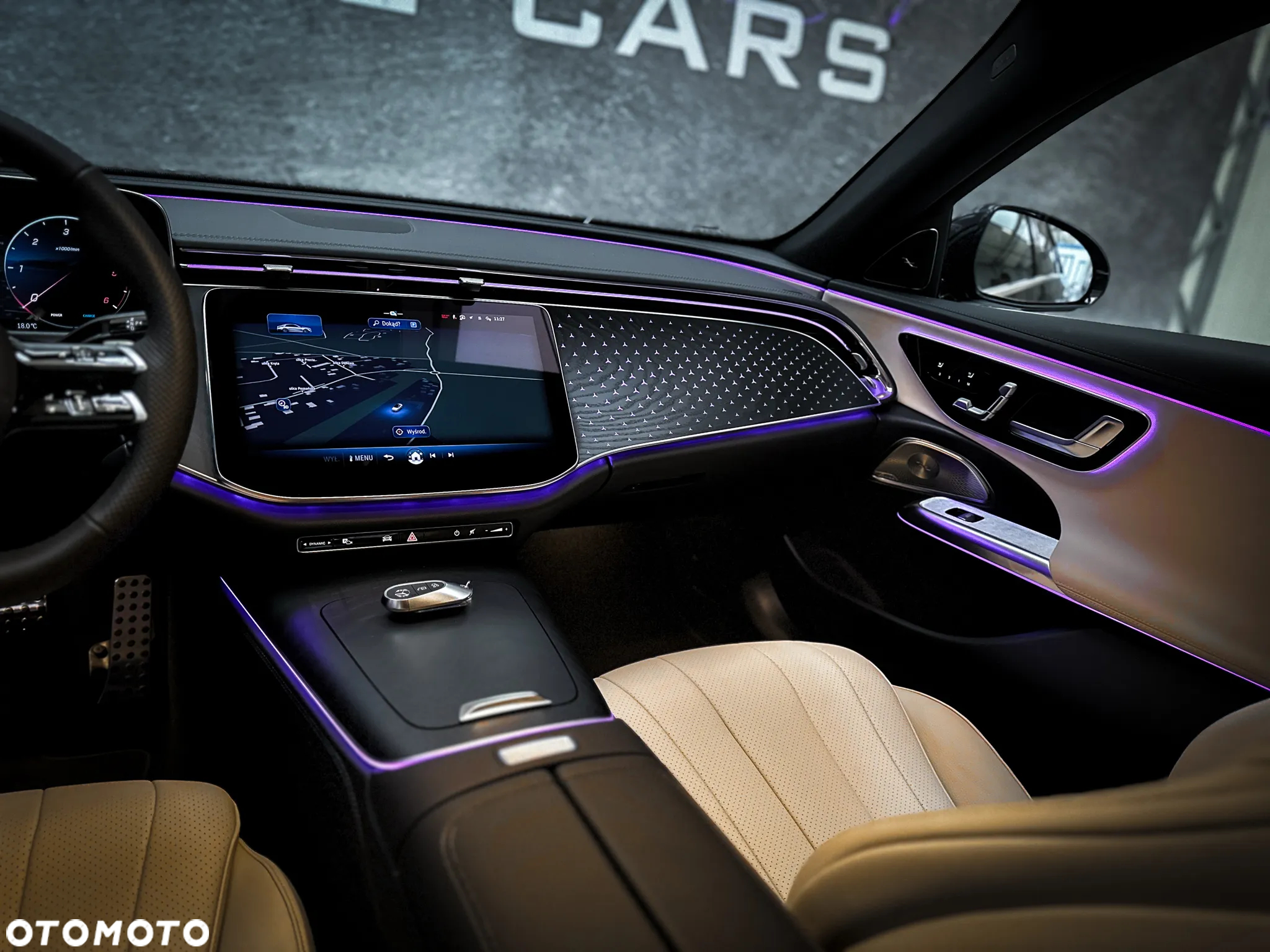 Mercedes-Benz Klasa E 220 d T 4Matic 9G-TRONIC Edition AMG Line - 33
