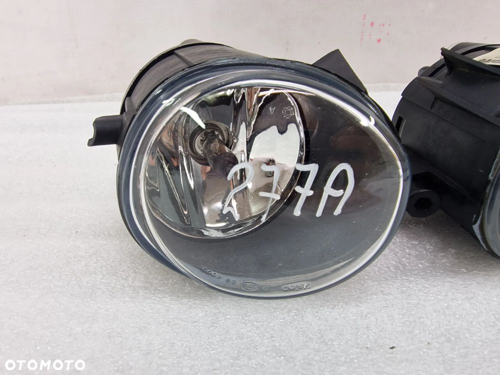 AUDI A3 8L0 96- LEWY / PRAWY HALOGEN , NR 8L9941699 / 8L9941700 , NR AUKCJI H277 - 2