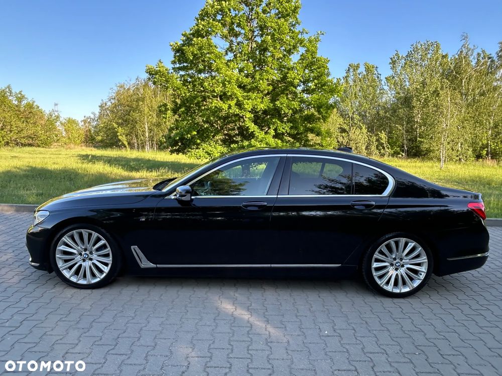 BMW Seria 7 740d xDrive - 2