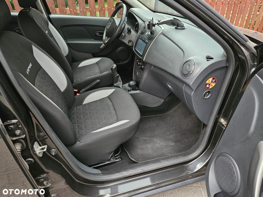Dacia Sandero TCe 90 Celebration - 5