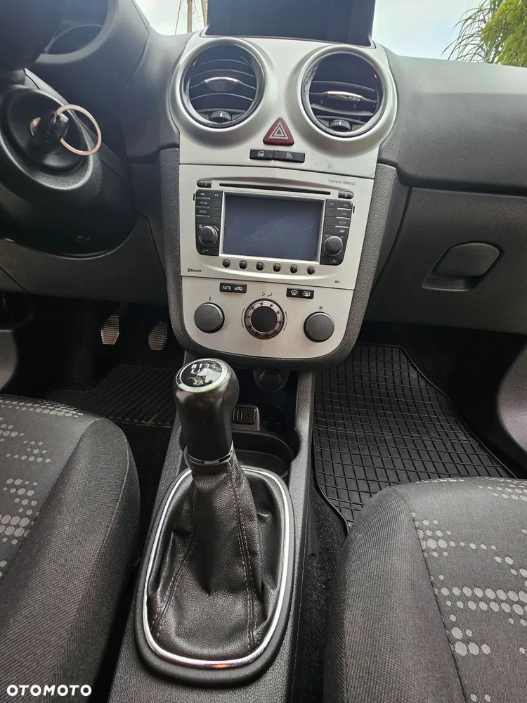 Opel Corsa - 15