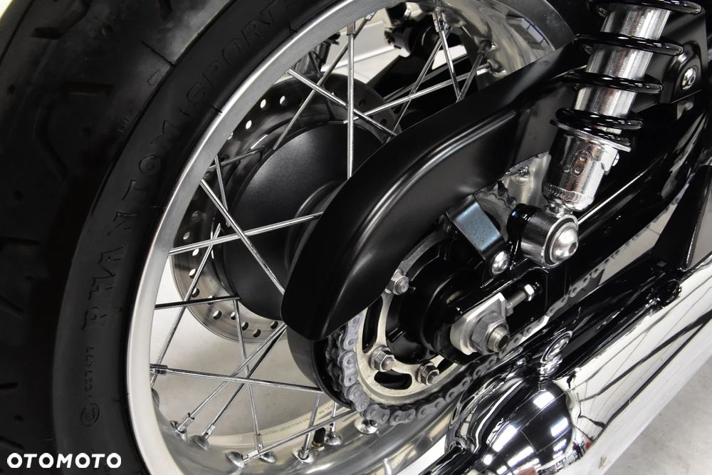 Triumph Bonneville - 37