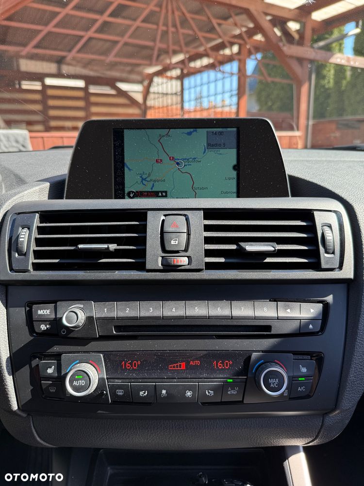 BMW Seria 1 118d - 24