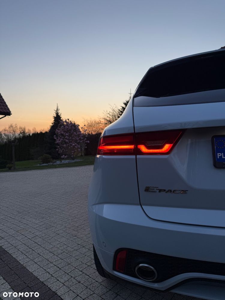 Jaguar E-Pace P250 AWD First Edition - 27