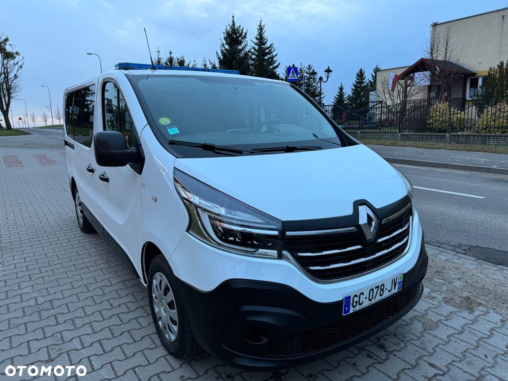 Renault Trafic - 1