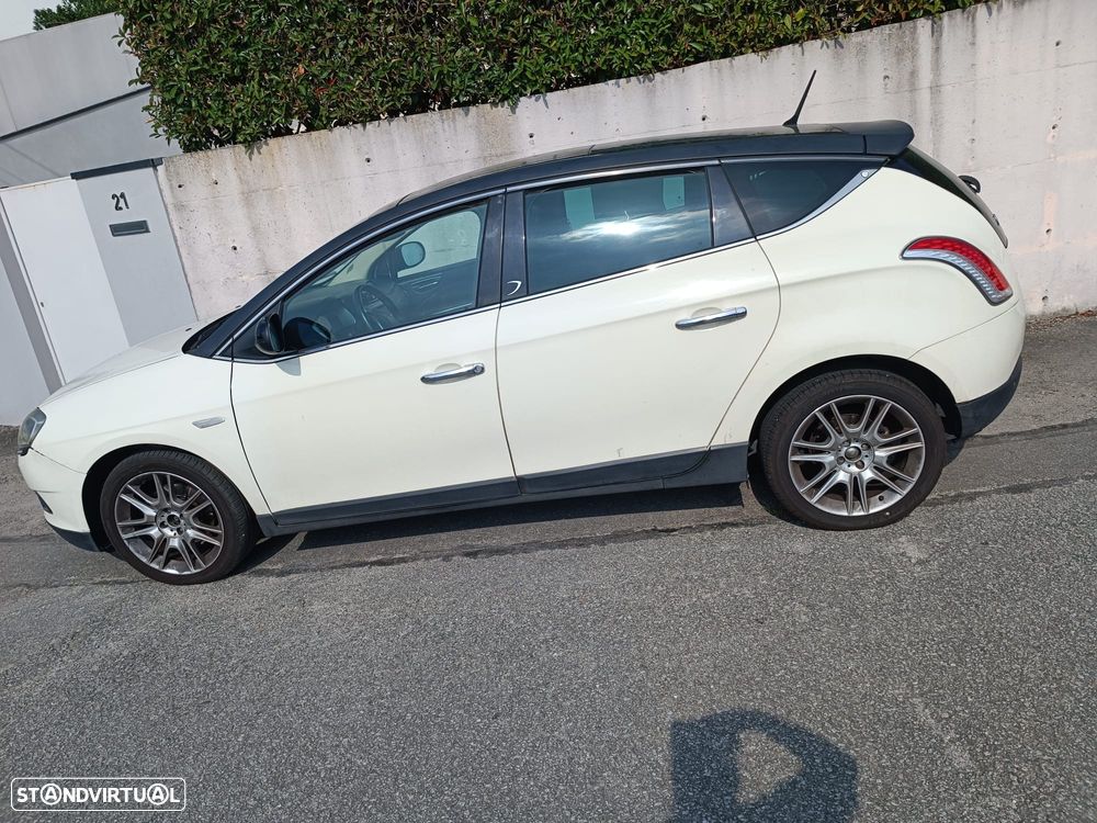 Lancia Delta 1.6 M-Jet Oro - 6