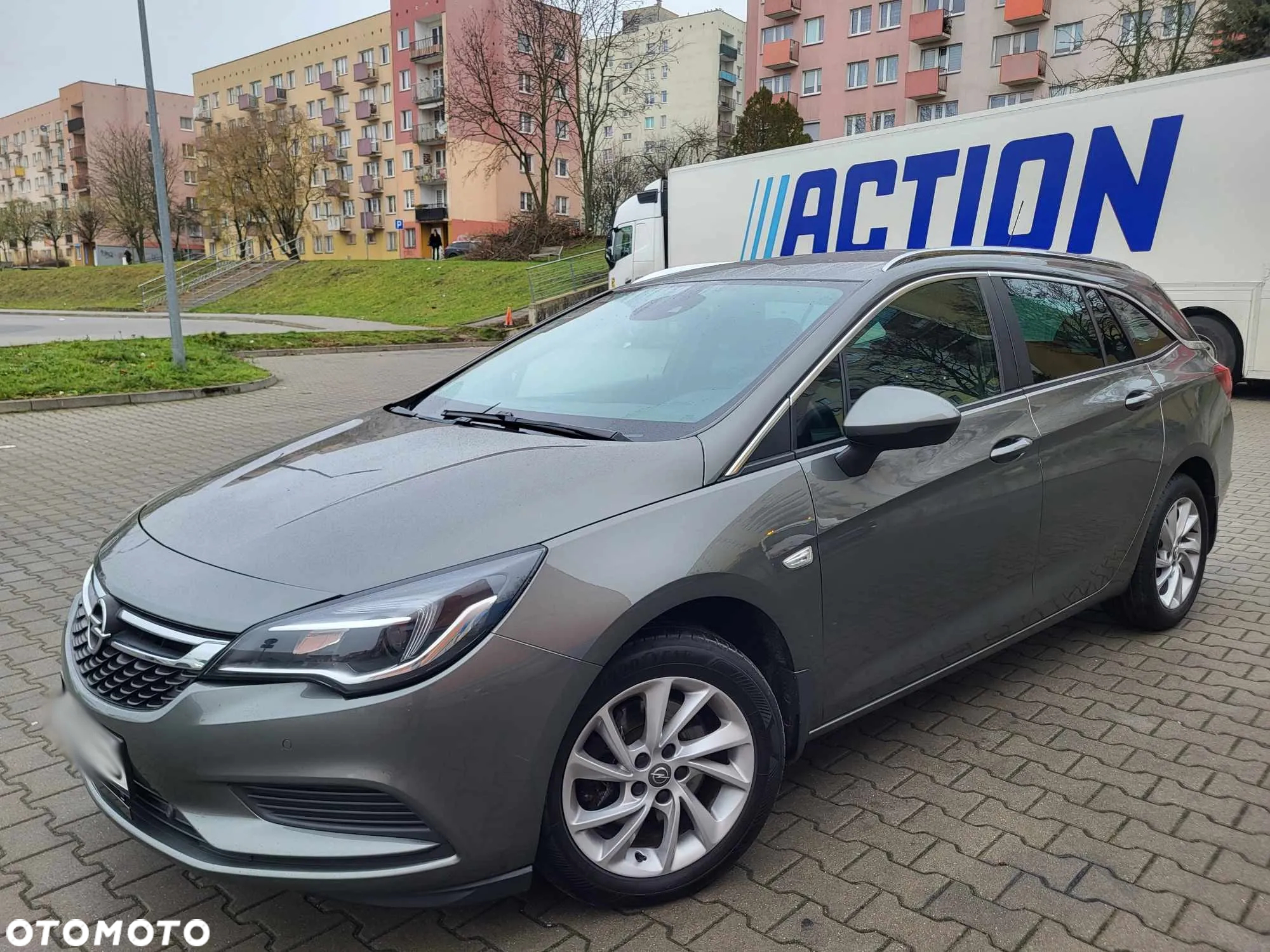 Opel Astra 1.6 D (CDTI) Automatik Edition - 3