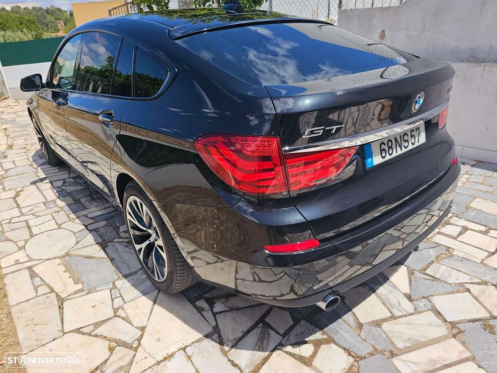 BMW 535 Gran Turismo - 2