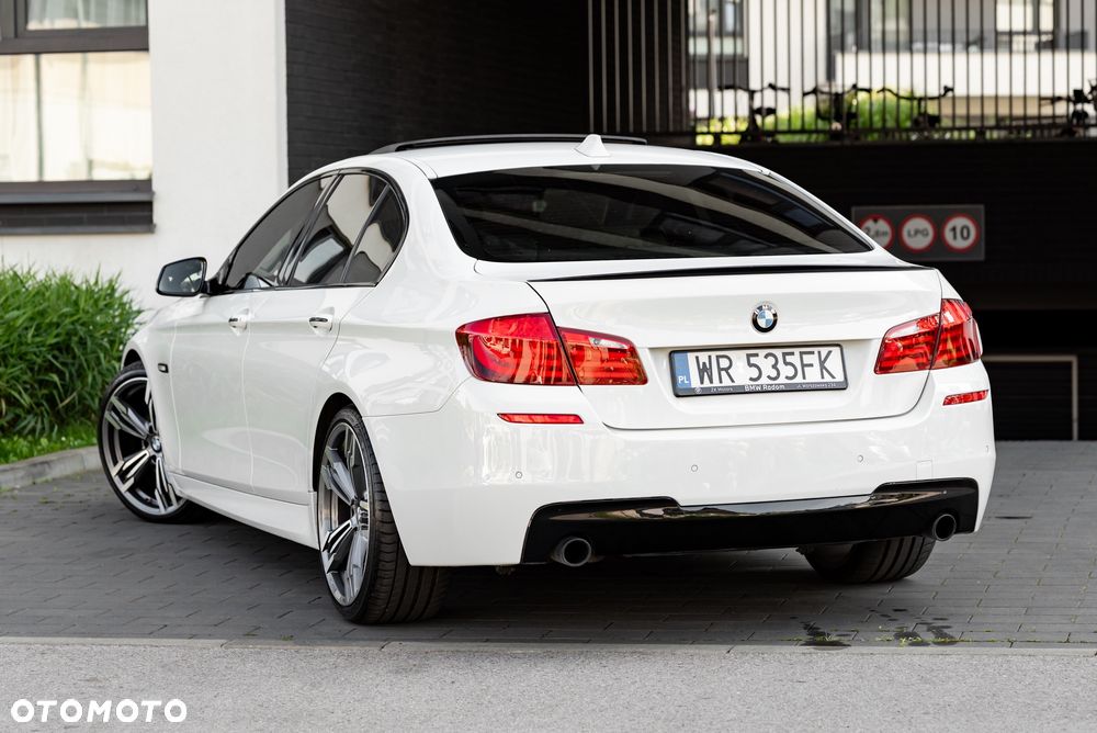 BMW Seria 5 535d xDrive Sport-Aut - 11