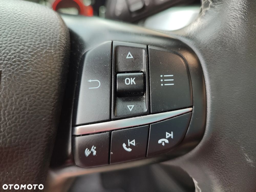Ford Focus Turnier 1.0 EcoBoost Hybrid TITANIUM DESIGN - 34