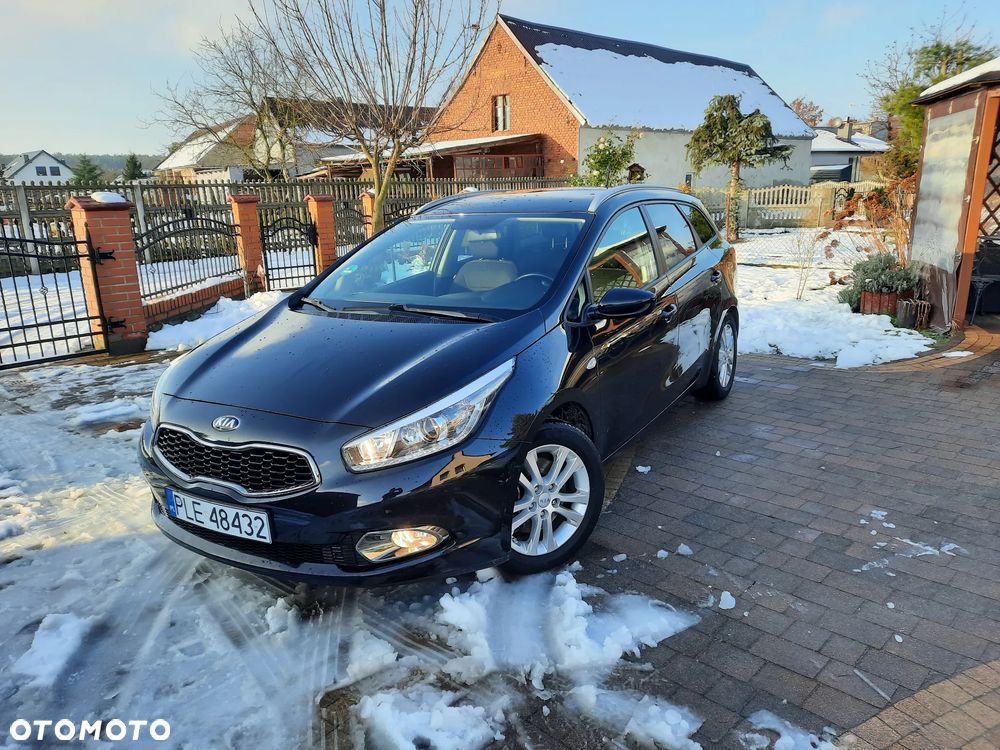 Kia Ceed - 1