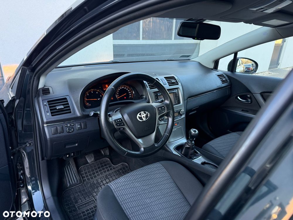 Toyota Avensis 2.0 D-4D Platinium - 13