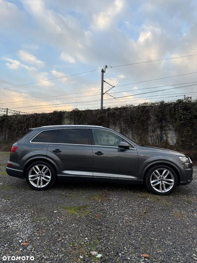 Audi Q7 - 5