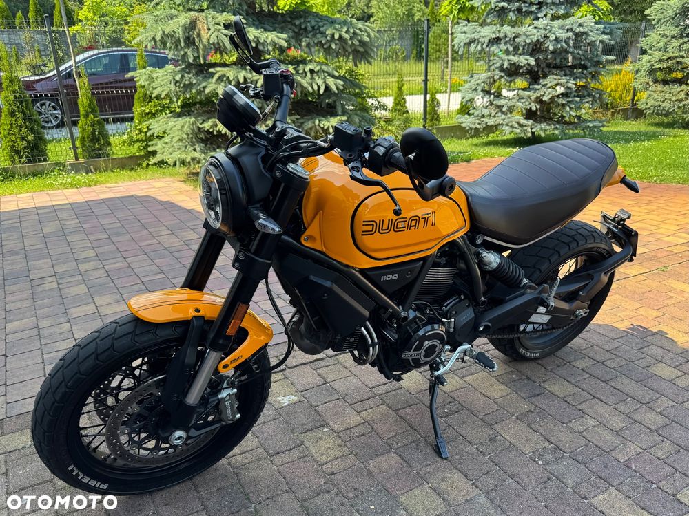 Ducati Scrambler - 15