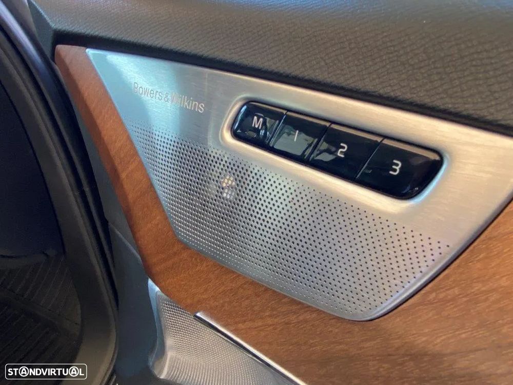 Volvo XC 90 2.0 D5 Inscription AWD - 28