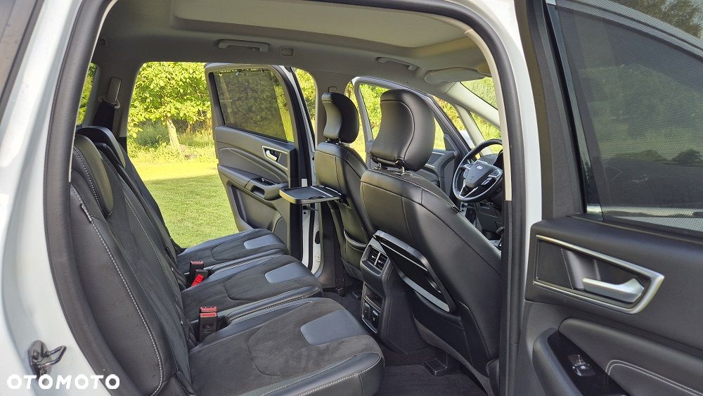 Ford S-Max 2.0 TDCi Titanium PowerShift - 12