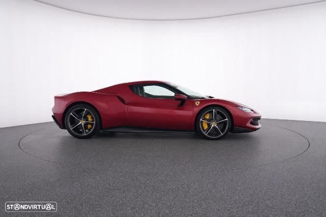 Ferrari 296 GTB Coupe - 4