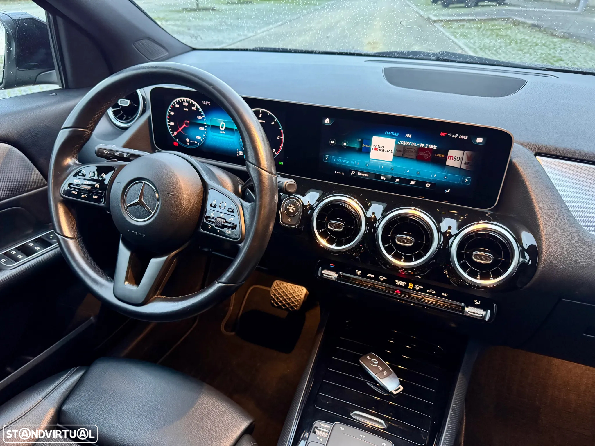 Mercedes-Benz GLA 200 d Style - 17