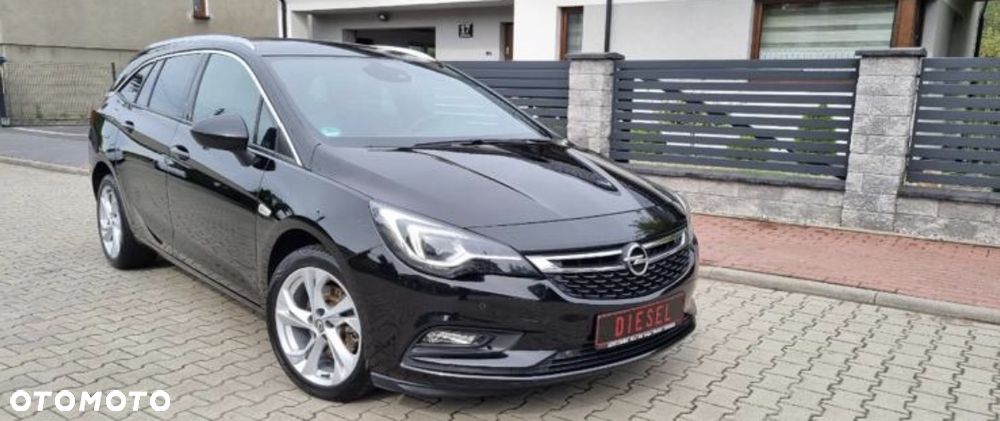 Opel Astra 1.6 CDTI Sport - 1