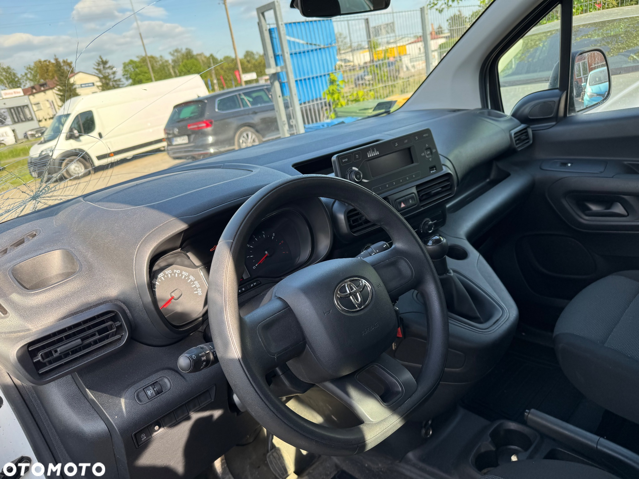 Toyota Proace City 1.5 D-4D Long 2,3t Active (bryg.) - 15