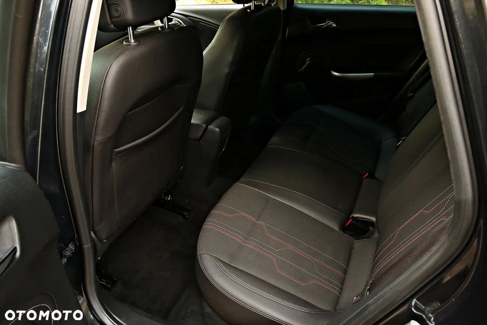 Opel Astra 1.4 Turbo - 7