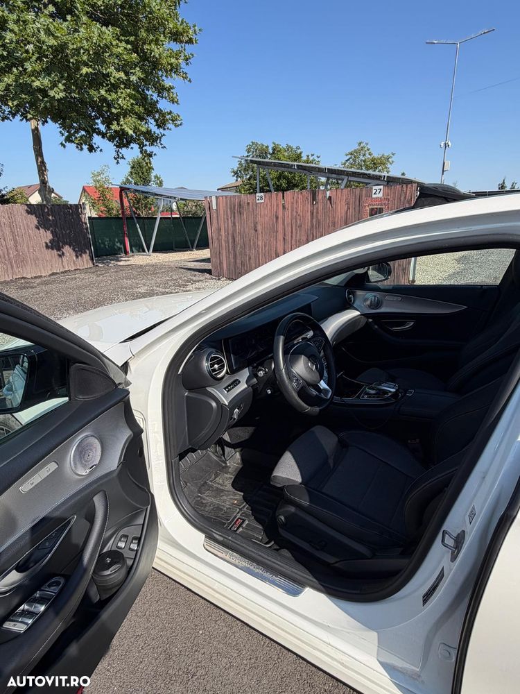Mercedes-Benz E 220 d 9G-TRONIC - 9