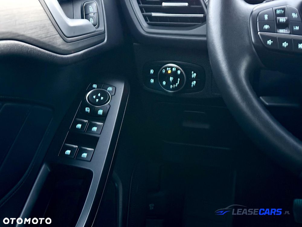 Ford Focus 2.0 EcoBlue Titanium - 13