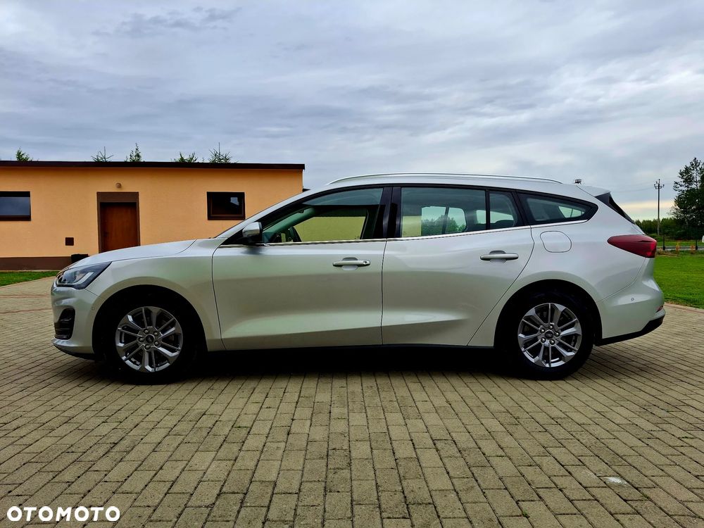 Ford Focus 1.5 EcoBlue STart-Stopp-System TITANIUM - 7