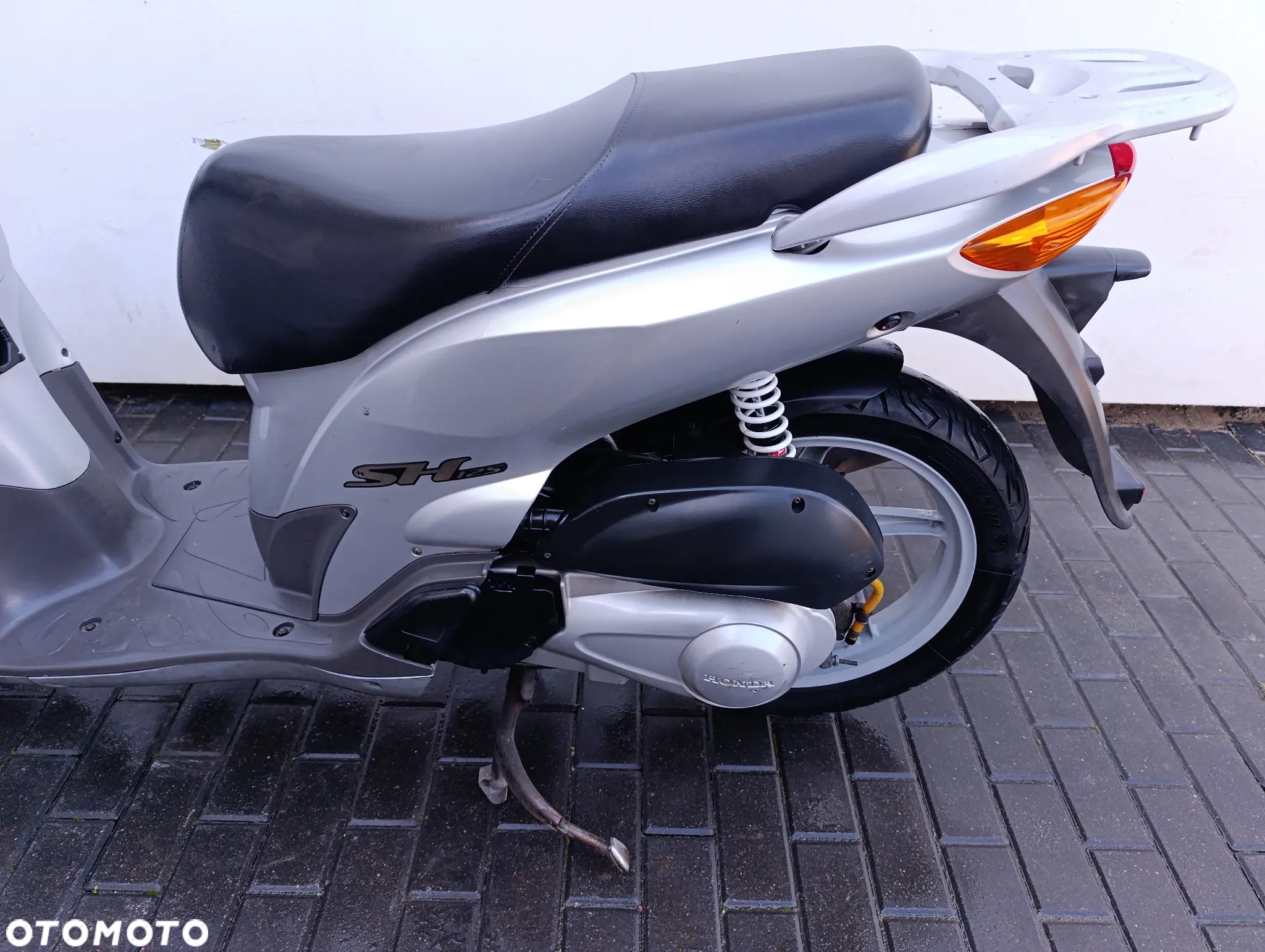 Honda SH - 16