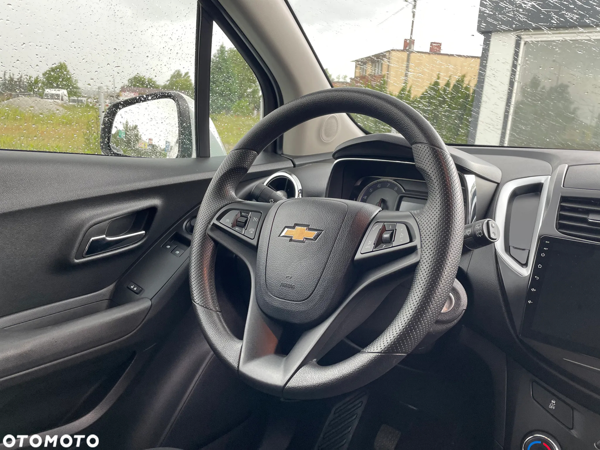 Chevrolet Trax - 11