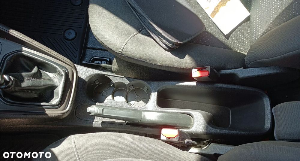 Ford TRANSIT COURIER - 23