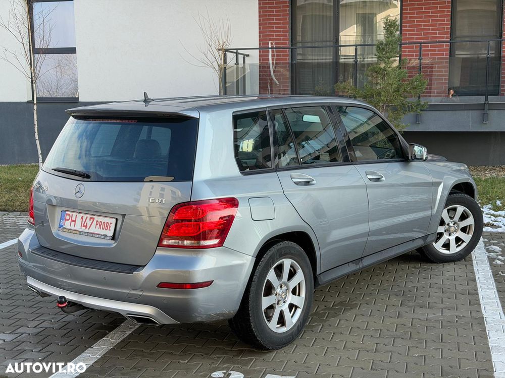 Mercedes-Benz GLK 200 CDI DPF BlueEFFICIENCY 7G-TRONIC - 4