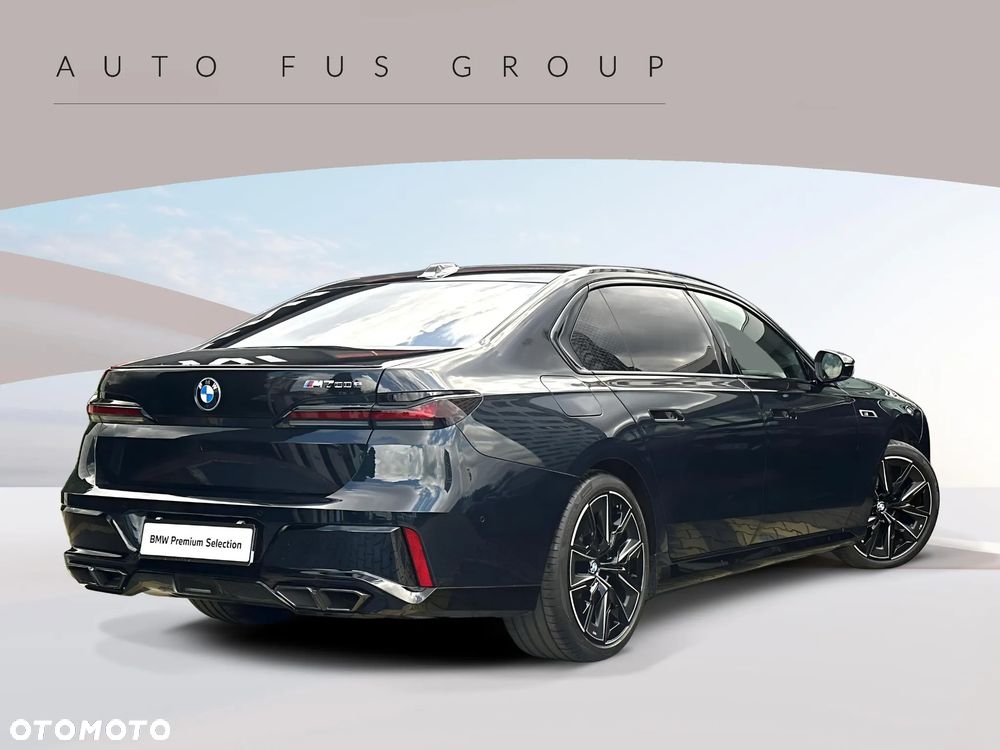 BMW Seria 7 M760e PHEV xDrive Individual Edition sport - 6