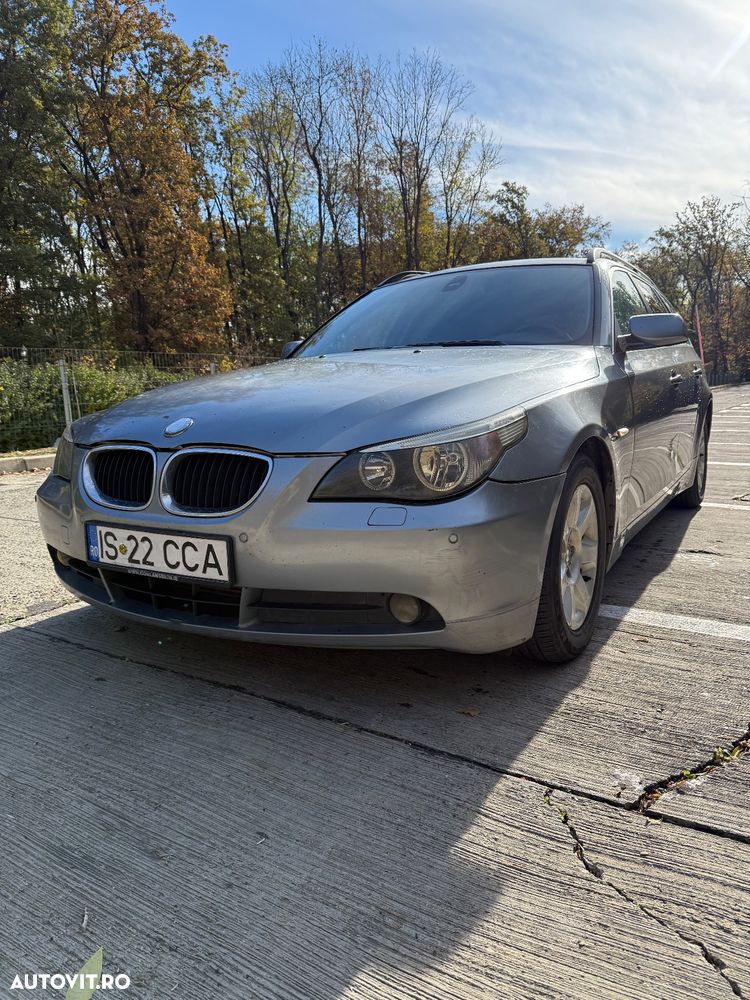 BMW Seria 5 520d Touring - 1