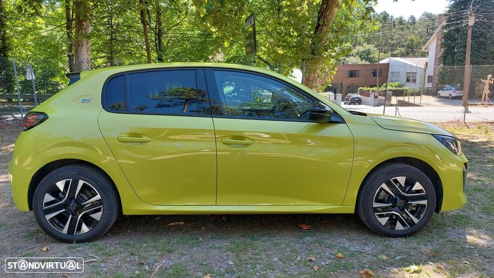 Peugeot e-208 50 kWh Style - 13