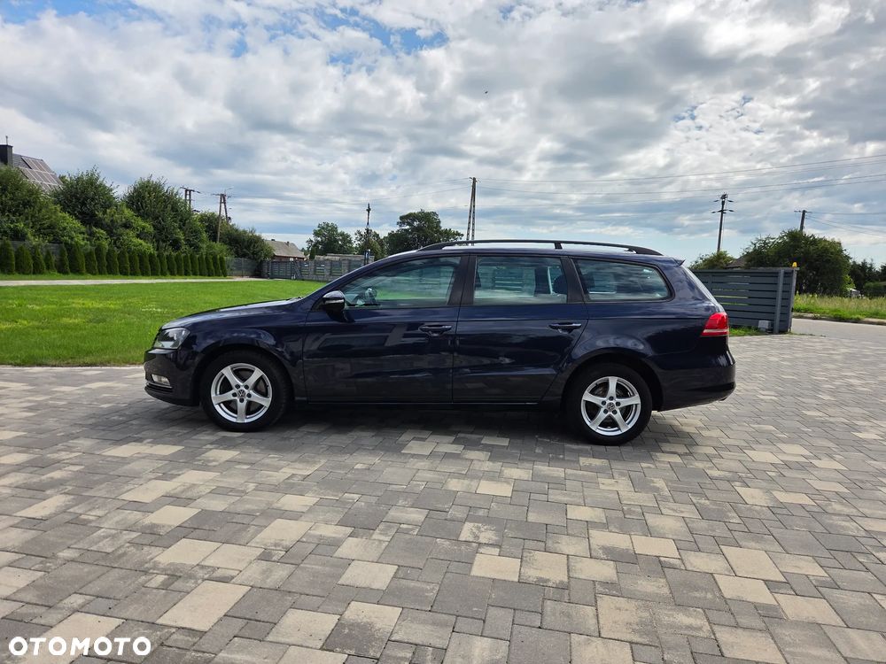 Volkswagen Passat 2.0 Blue TDI SCR Comfortline - 13