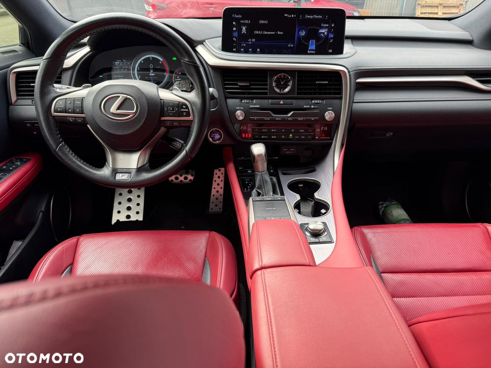 Lexus RX - 12