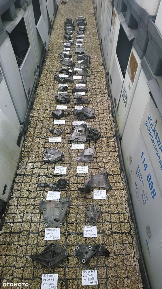 ŁAPY OPEL DAEWOO CHEVROLET SAAB - 1