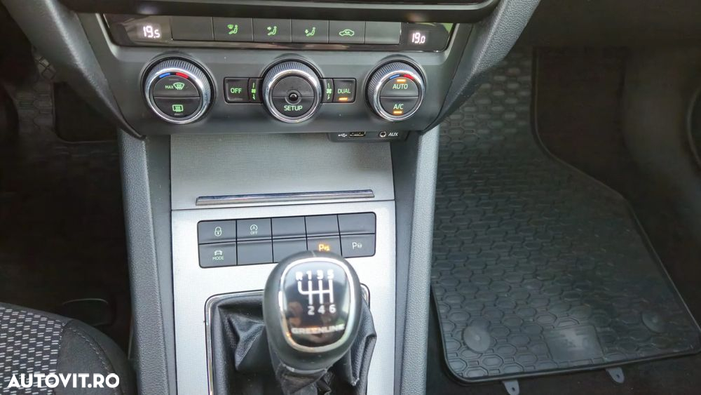 Skoda Octavia 1.6 TDI GREENLINE - 37