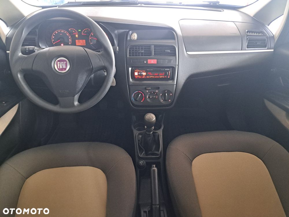 Fiat Linea 1.4 Active - 8