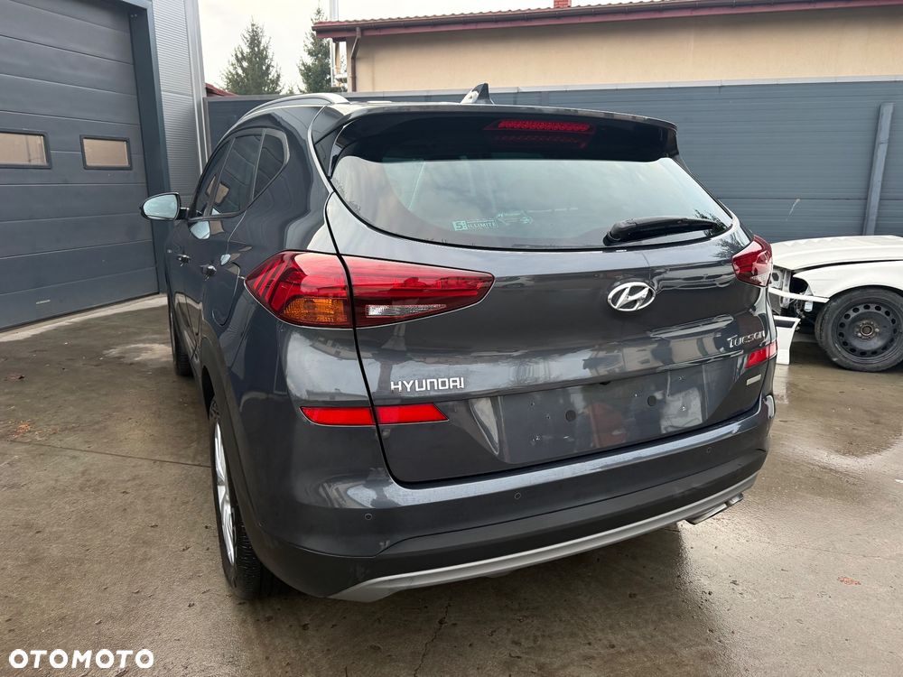 Hyundai Tucson 1.6 CRDi 48V-Hybrid 4WD DCT Select - 14