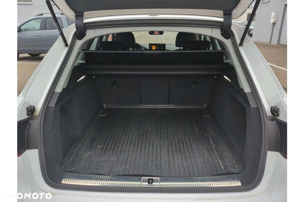 Audi A4 Avant - 8