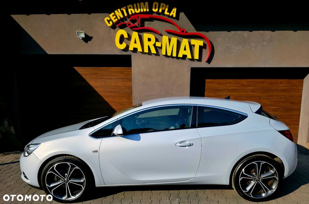 Opel Astra GTC 1.4 Turbo Innovation - 4