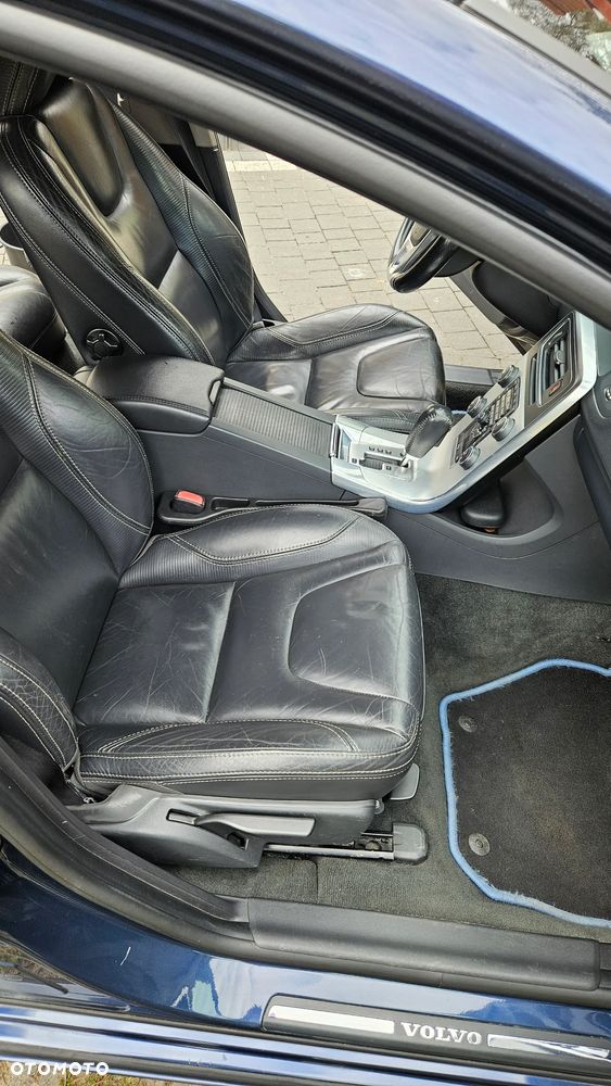 Volvo V60 - 14
