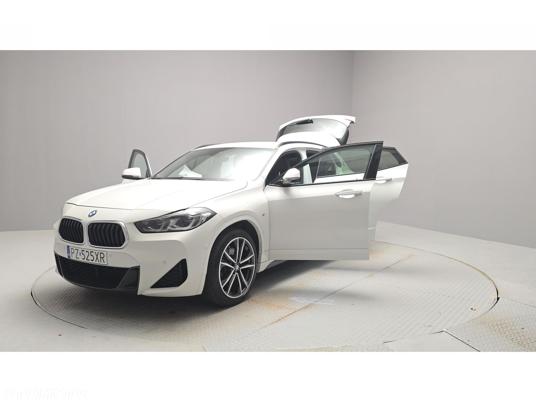 BMW X2 - 13