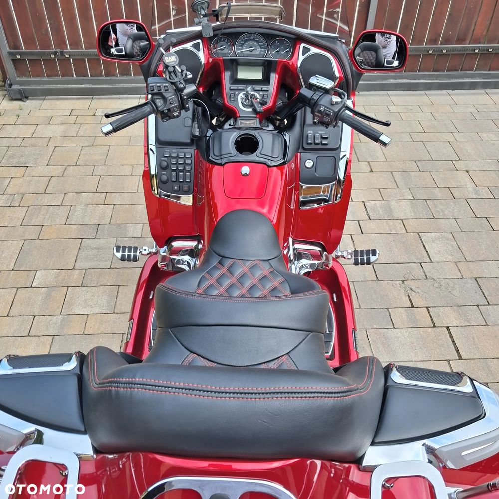 Honda GL - 5