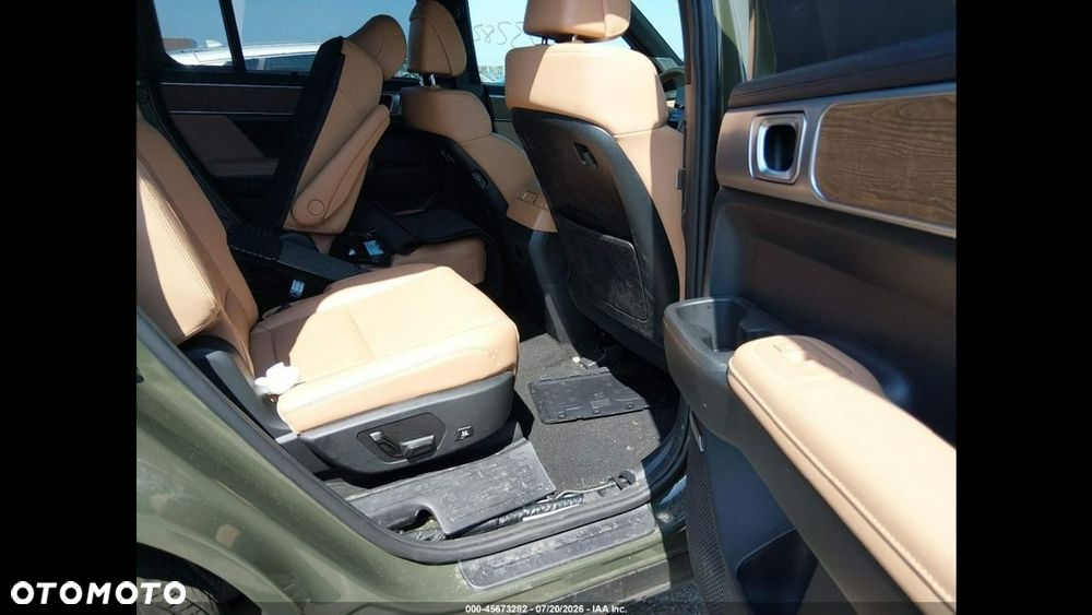 Hyundai Santa Fe - 10