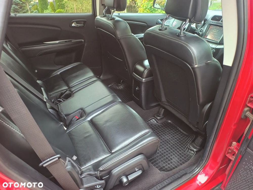 Fiat Freemont 2.0 Multijet Black Code AWD - 28