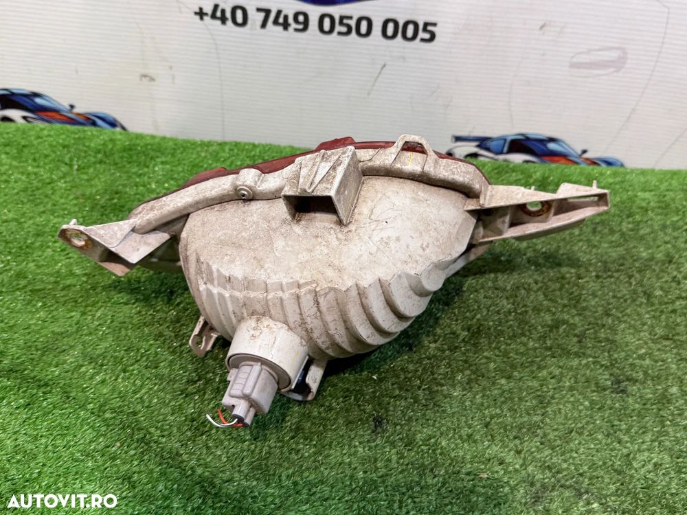 STOP TRIPLA BARA SPATE STANGA TOYOTA YARIS 1.5 B HYBRID 2017 COD OEM 815910D200 2017-2020 - 5